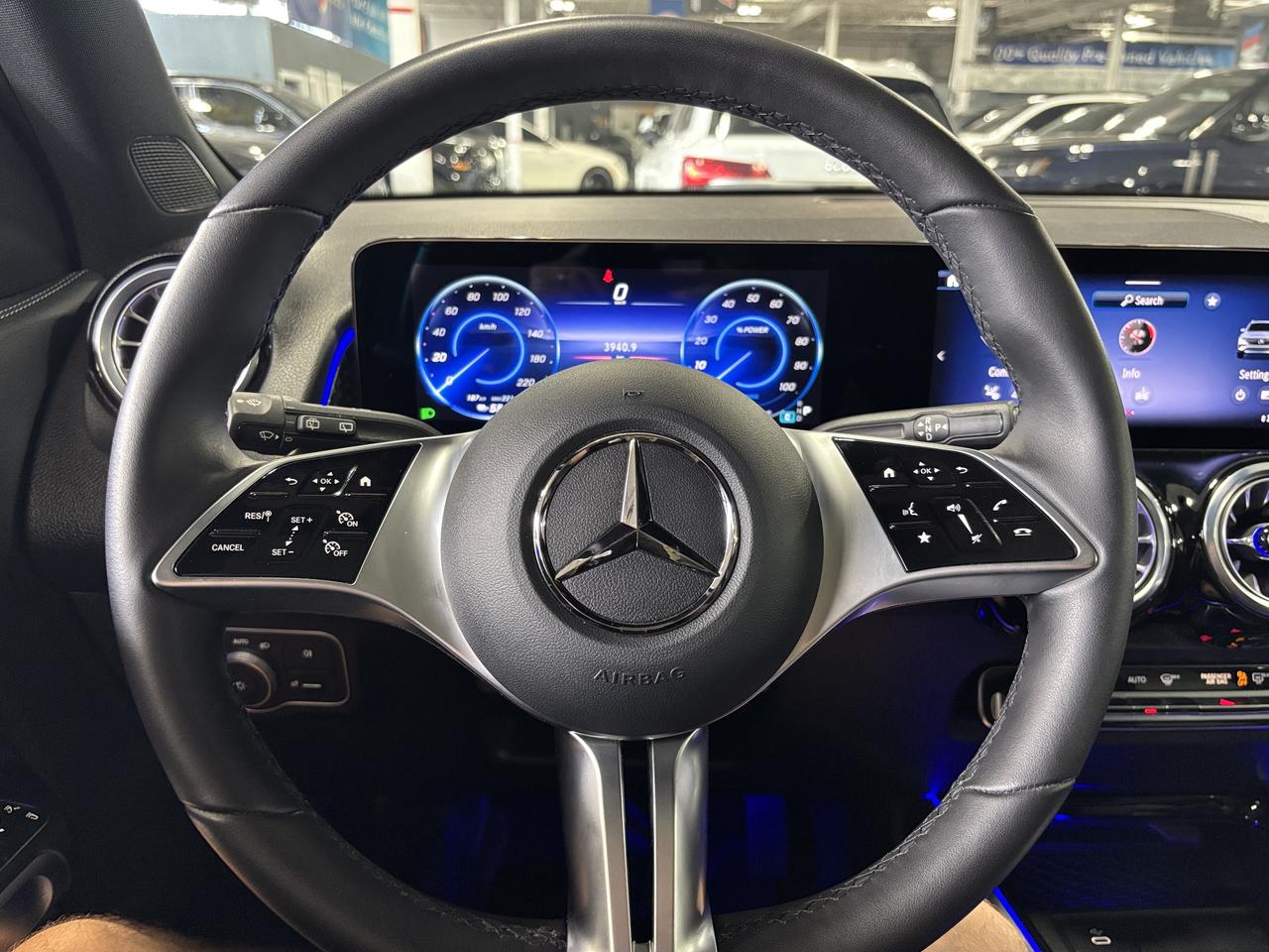 2025 Mercedes-Benz EQB EQB300|4MATIC|SUV|CLUSTERNAV|BURMESTER|AMBIENT|+++ Photo