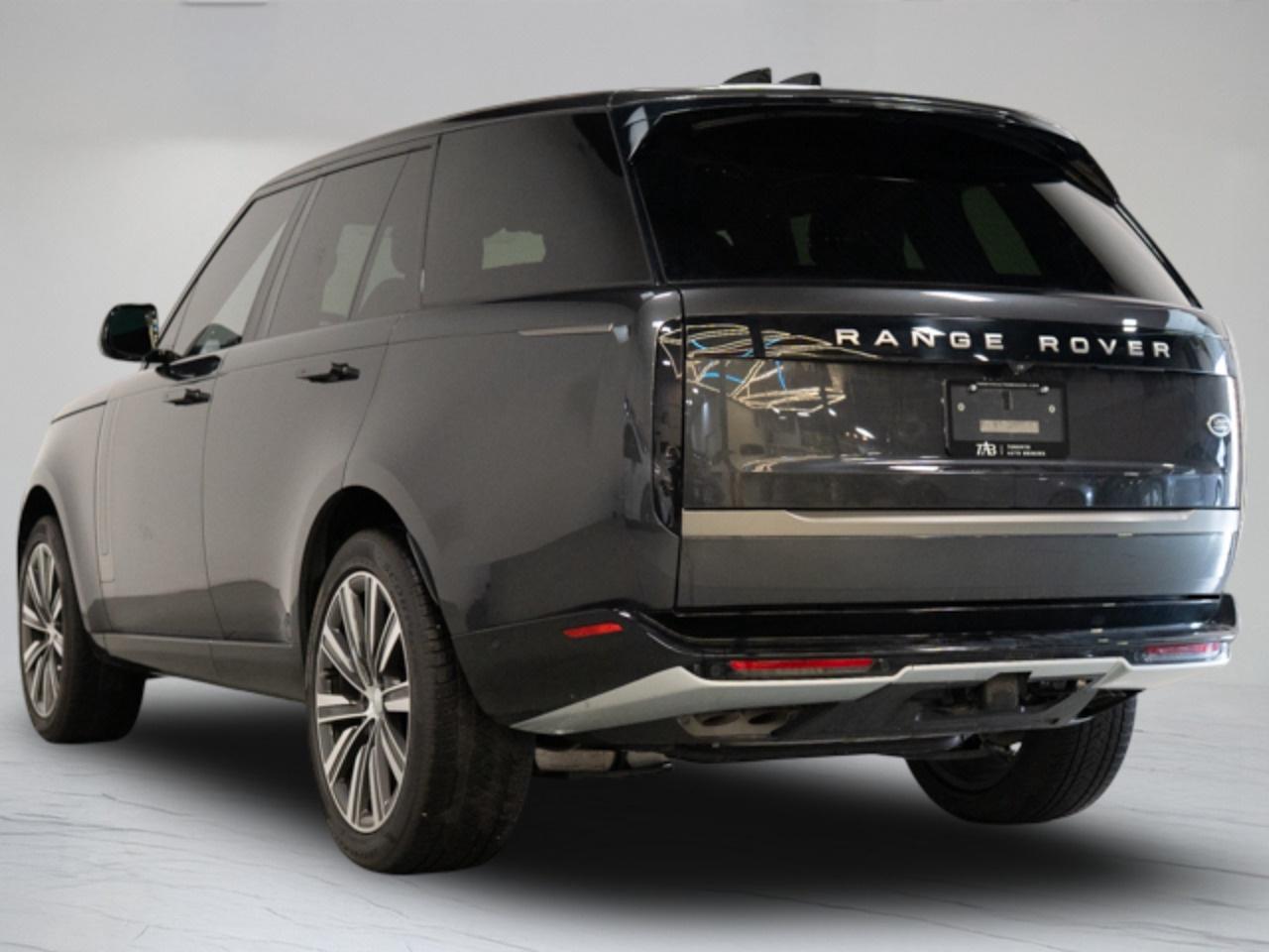 2023 Land Rover Range Rover SE | P530 | PANO | MERIDIAN | 22 IN Photo