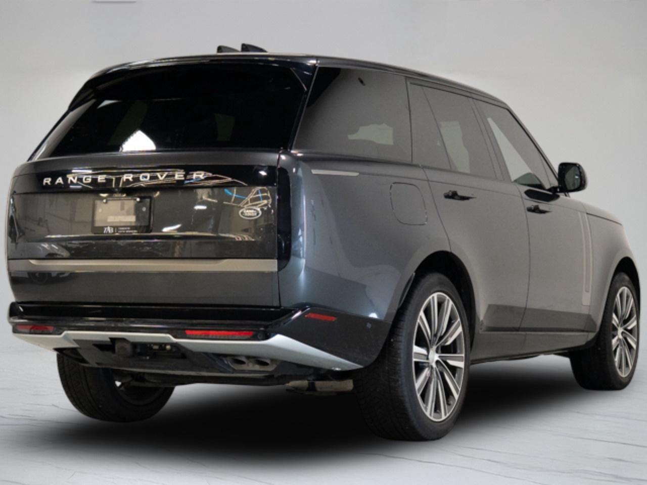 2023 Land Rover Range Rover SE | P530 | PANO | MERIDIAN | 22 IN Photo