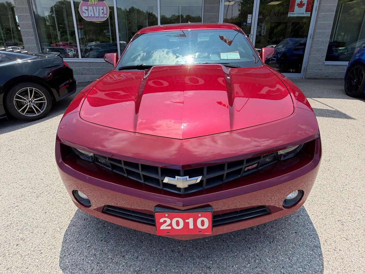 2010 Chevrolet Camaro 2LT, LOW KM'S, CLEAN CARFAX, SUNROOF, MANUAL! Photo