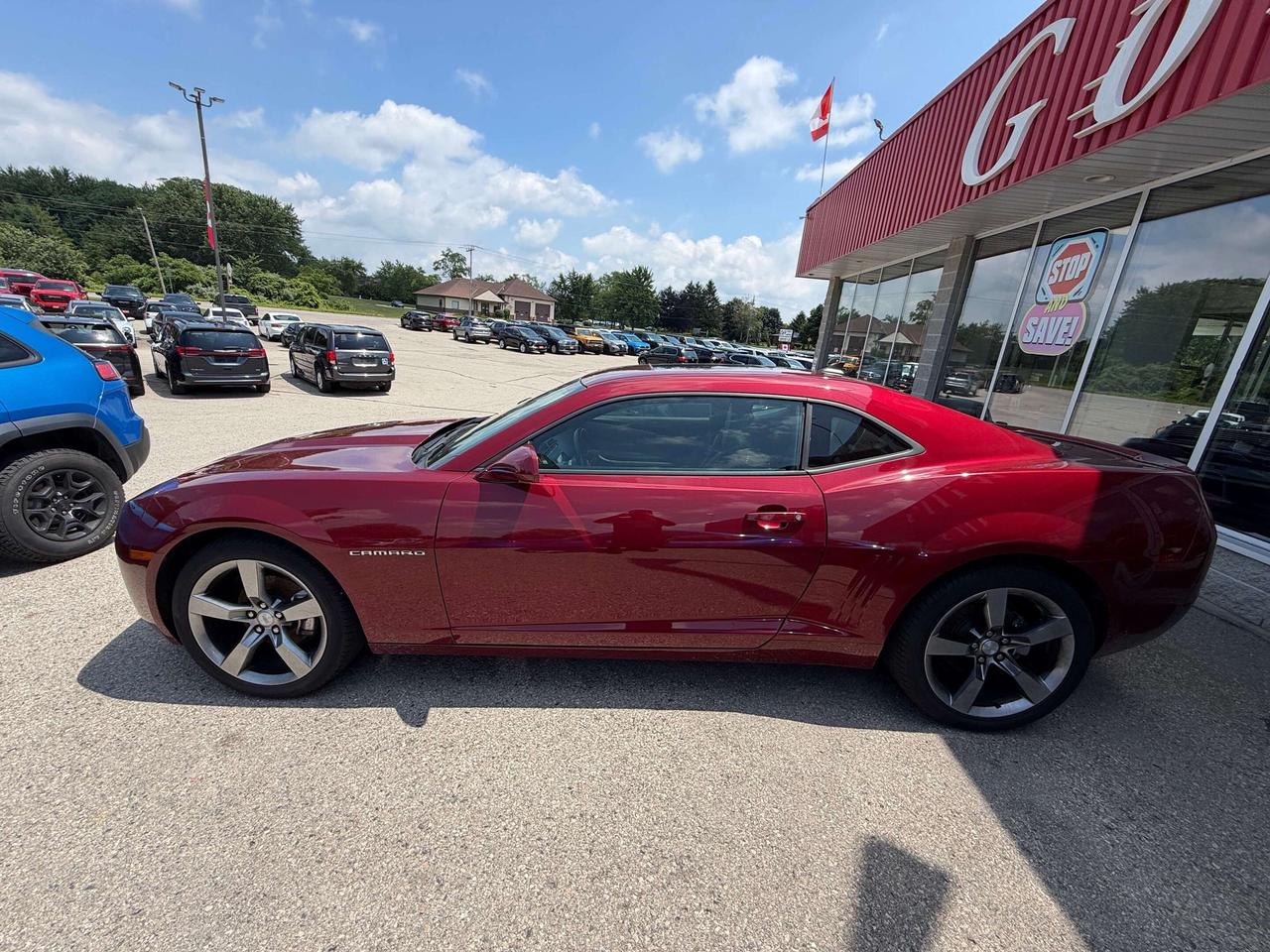 2010 Chevrolet Camaro 2LT, LOW KM'S, CLEAN CARFAX, SUNROOF, MANUAL! - Photo #5