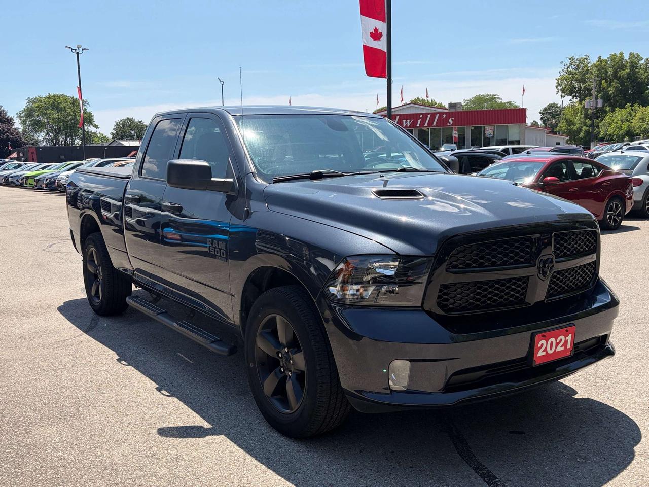 2021 RAM 1500 Classic EXPRESS, 3.6L, CLEAN CARFAX, REMOTE START! Photo