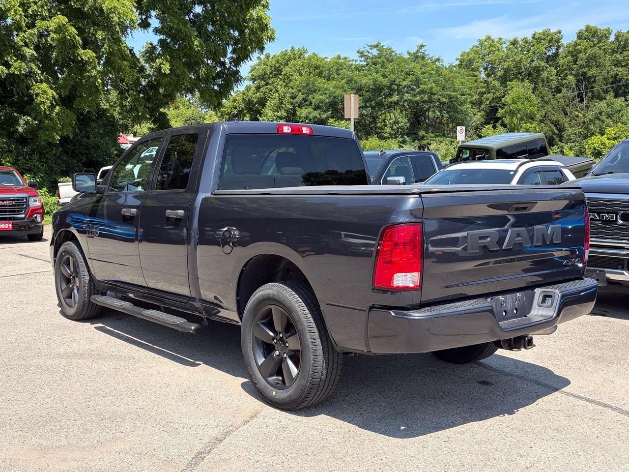 2021 RAM 1500 Classic EXPRESS, 3.6L, CLEAN CARFAX, REMOTE START! - Photo #6