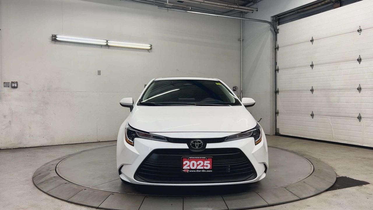 2025 Toyota Corolla LE UPGRADE | SUNROOF |HTD SEATS | CARPLAY | ALLOYS Photo