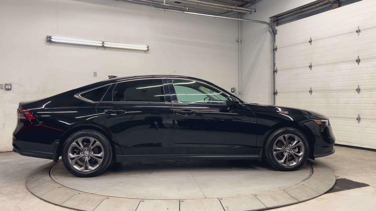 2023 Honda Accord AUTO | SUNROOF |HTD SEATS | CARPLAY | REMOTE START Photo