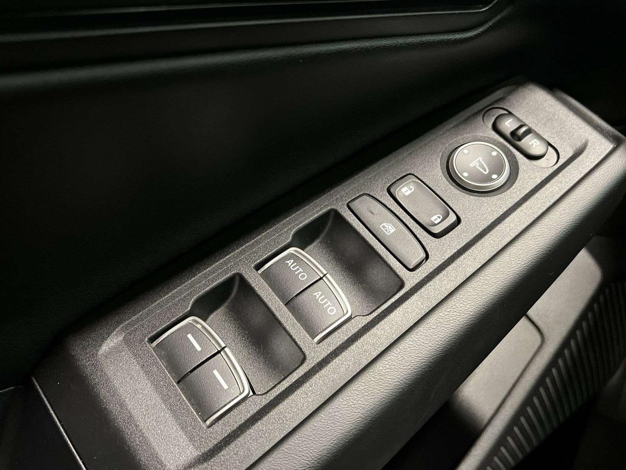 2023 Honda Accord AUTO | SUNROOF |HTD SEATS | CARPLAY | REMOTE START Photo