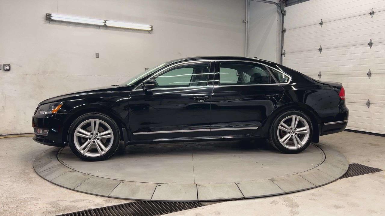 2015 Volkswagen Passat HIGHLINE | LOW KMS! | HTD LEATHER | SUNROOF | NAV Photo