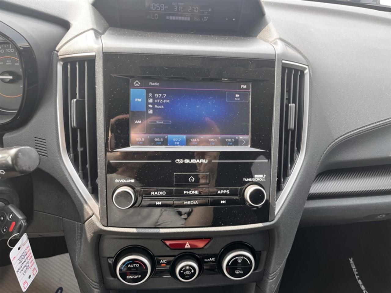 2021 Subaru XV Crosstrek Convenience  **CLEAN CARFAX** Photo