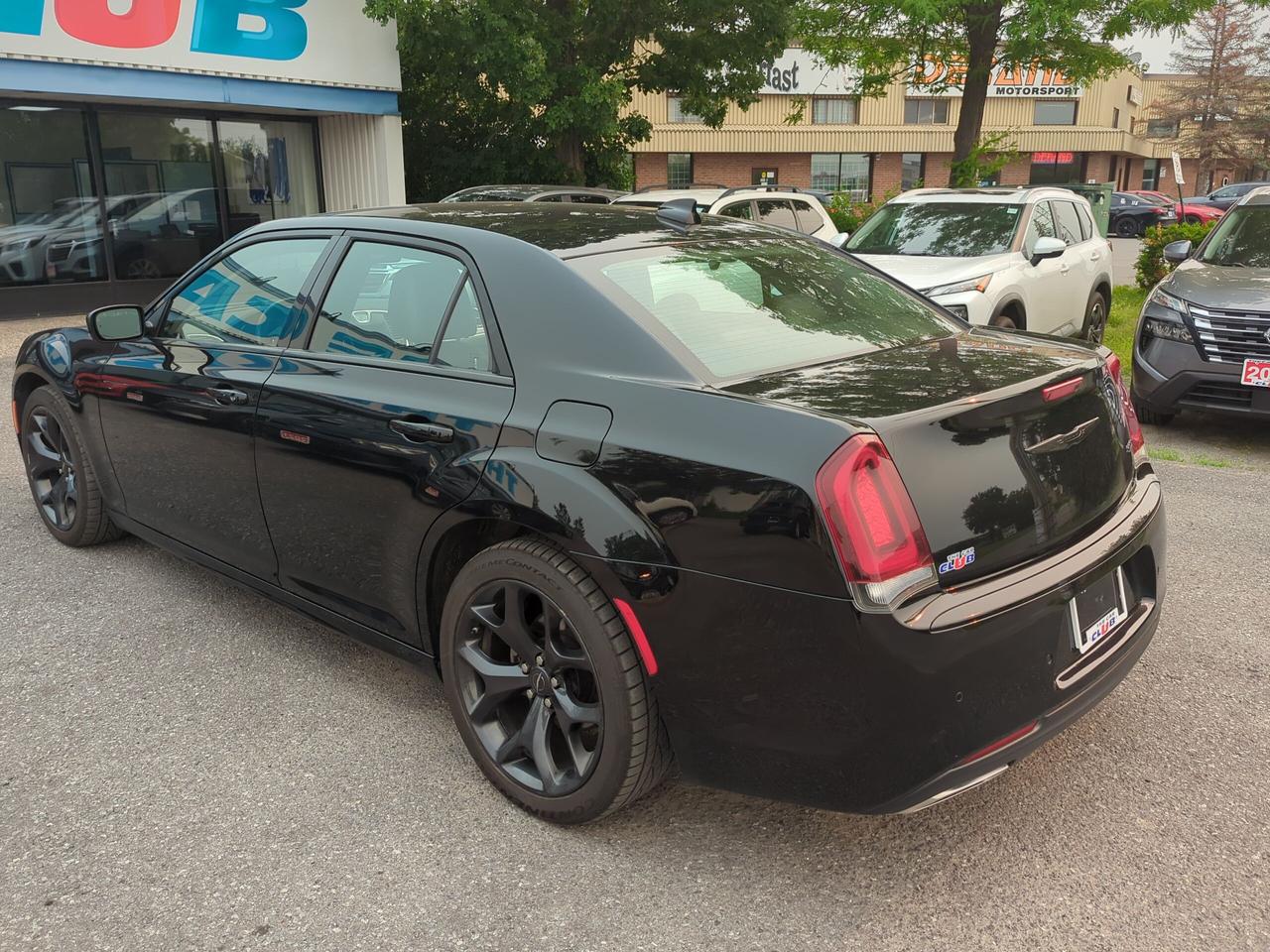 2022 Chrysler 300 300 TOURING L