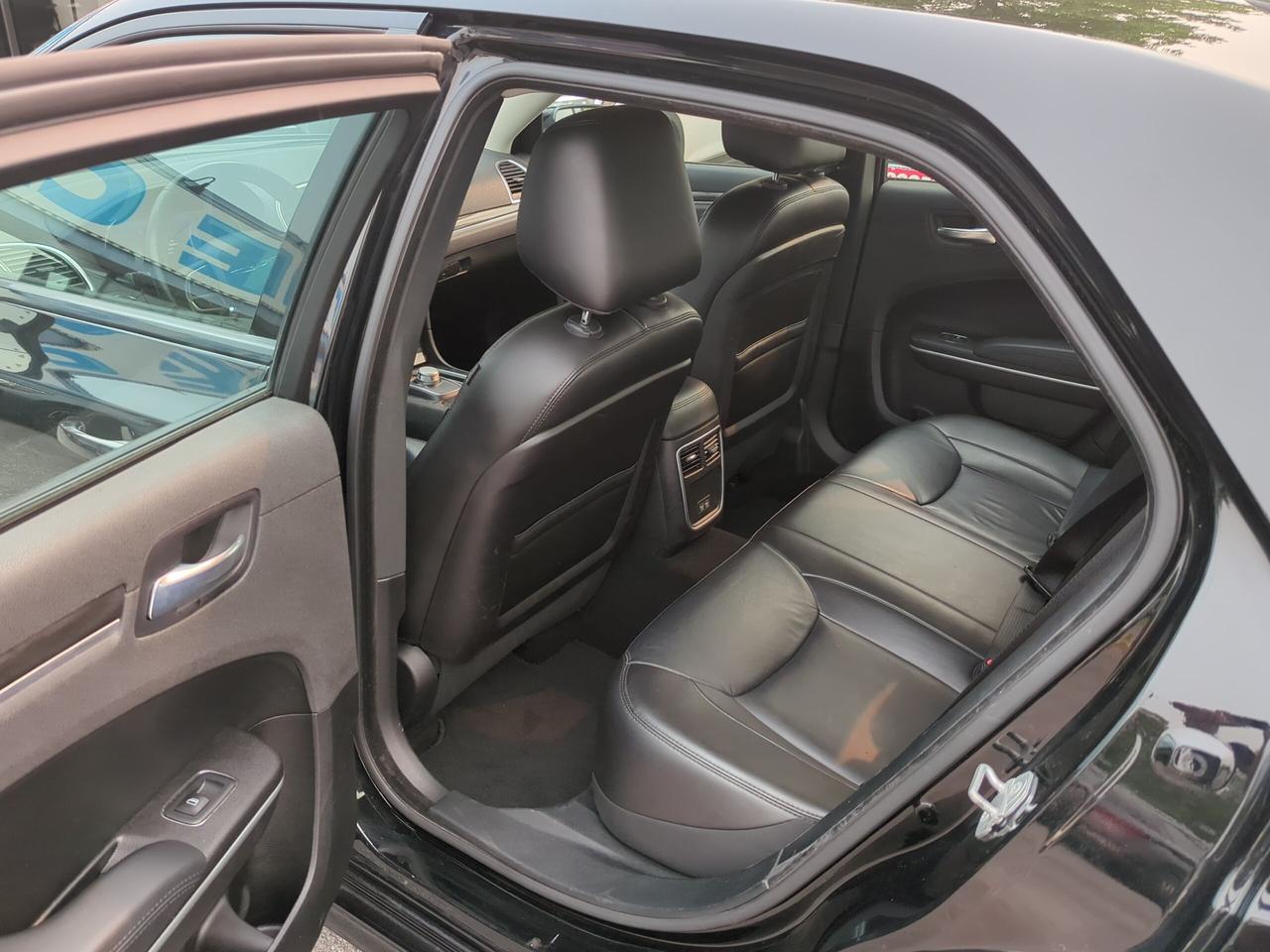 2022 Chrysler 300 300 TOURING L