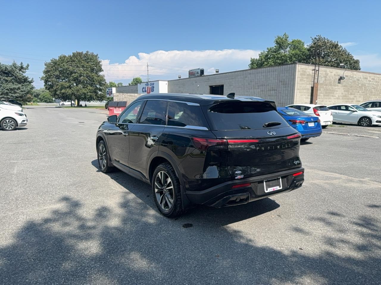 2025 Infiniti QX60 LUXE