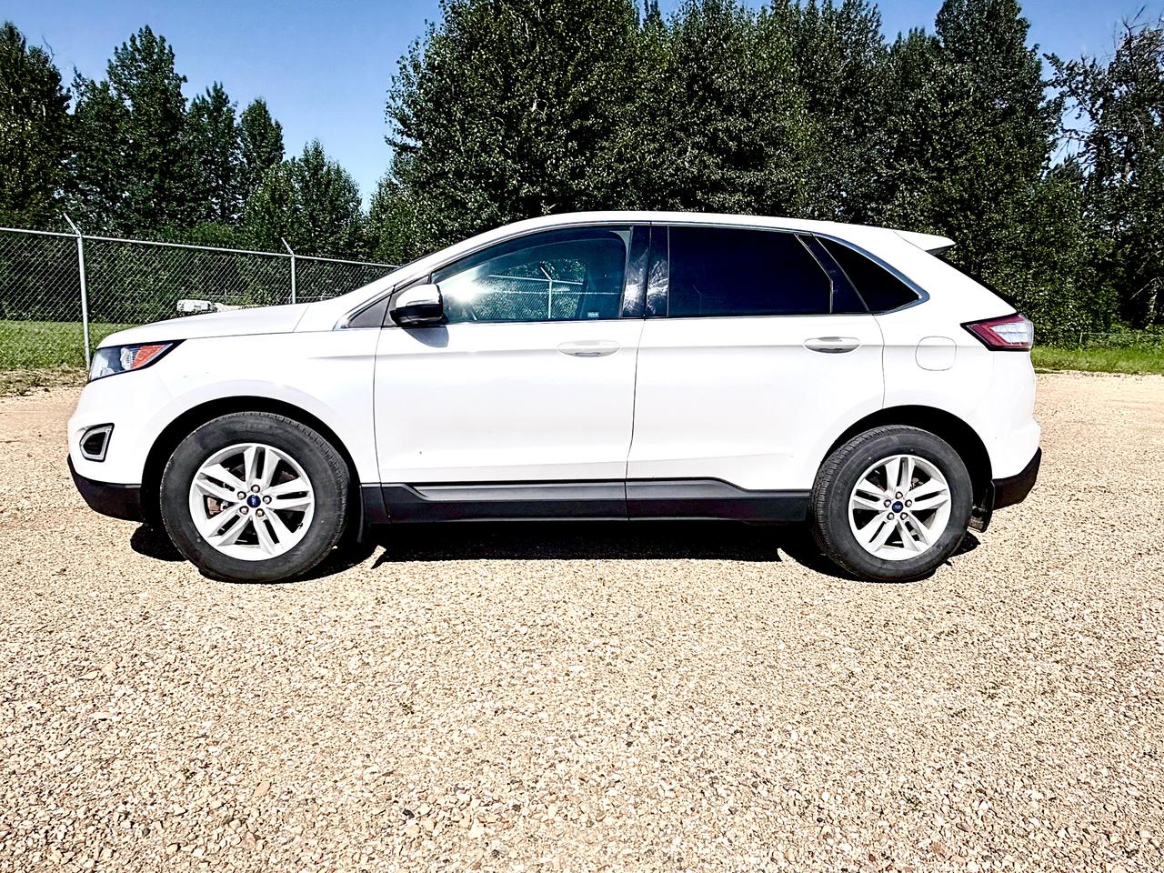 2018 Ford Edge SEL Photo3