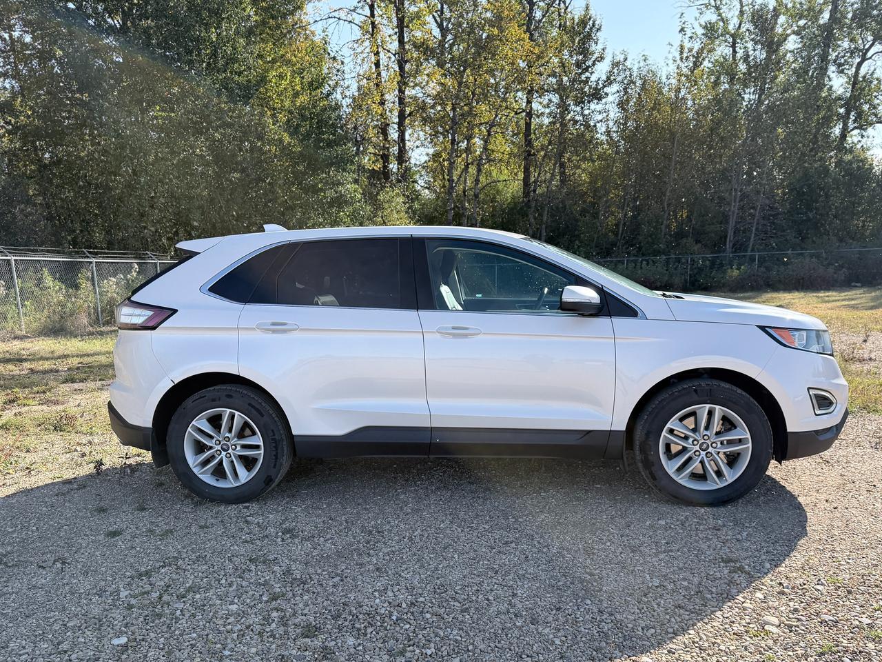 2018 Ford Edge SEL Photo3