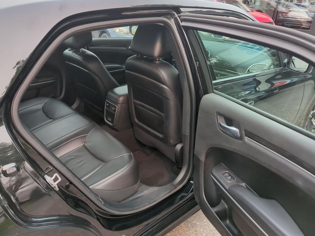 2022 Chrysler 300 300 TOURING L