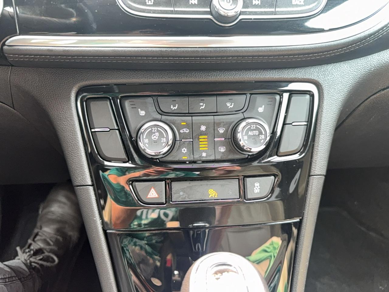 2018 Buick Encore Essence