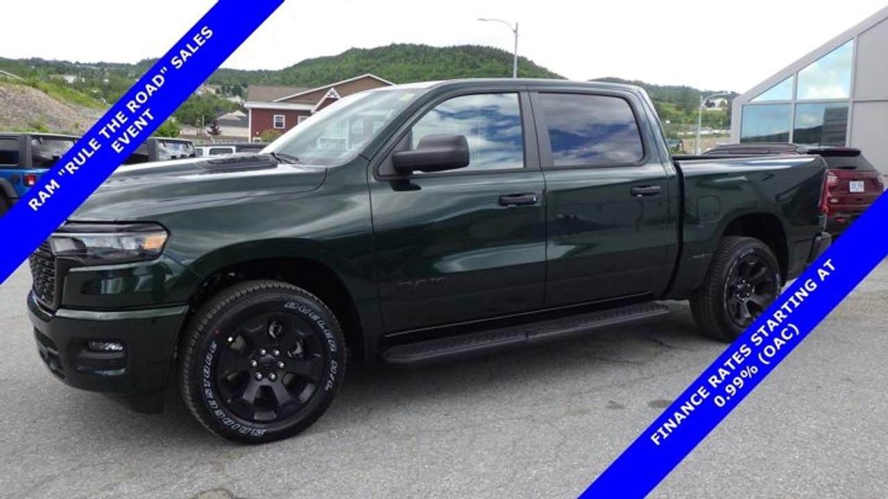 Express 4x4 Crew Cab 57 Box, 8-Speed Automatic w/OD, Twin Turbo Regular Gasoline I-6 3.0 L/183
