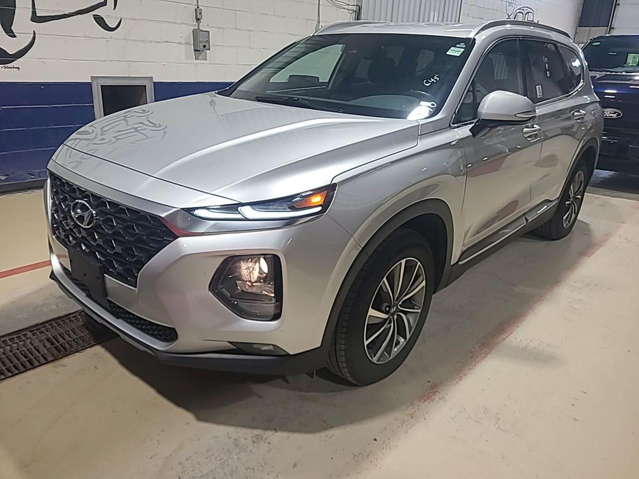 Used 2019 Hyundai Santa Fe SEL 2.4 AWD for sale in Madoc, ON