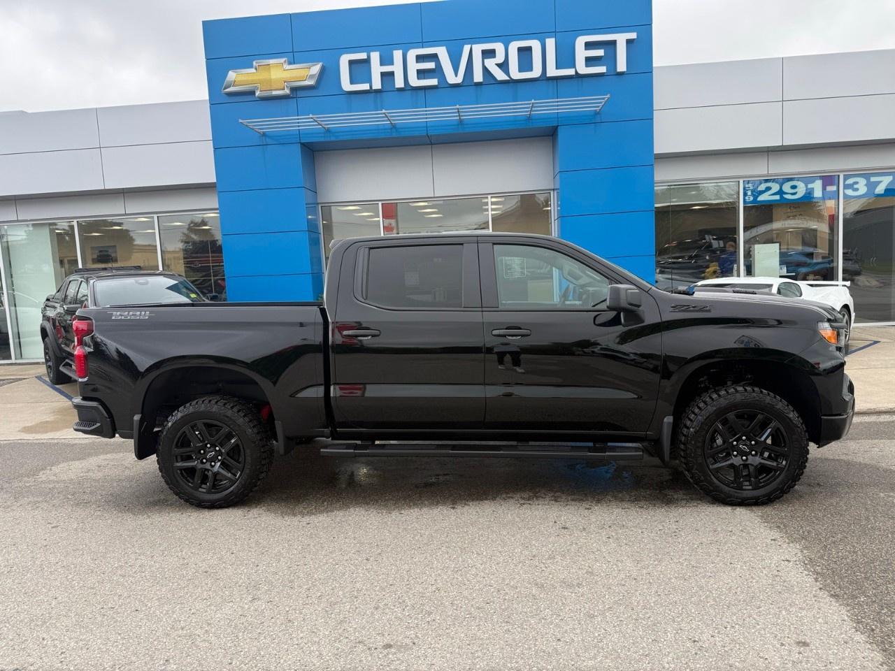 2026 Chevrolet Silverado 1500 Crew Cab Short Box 4-Wheel Drive Custom Trail Boss Photo5