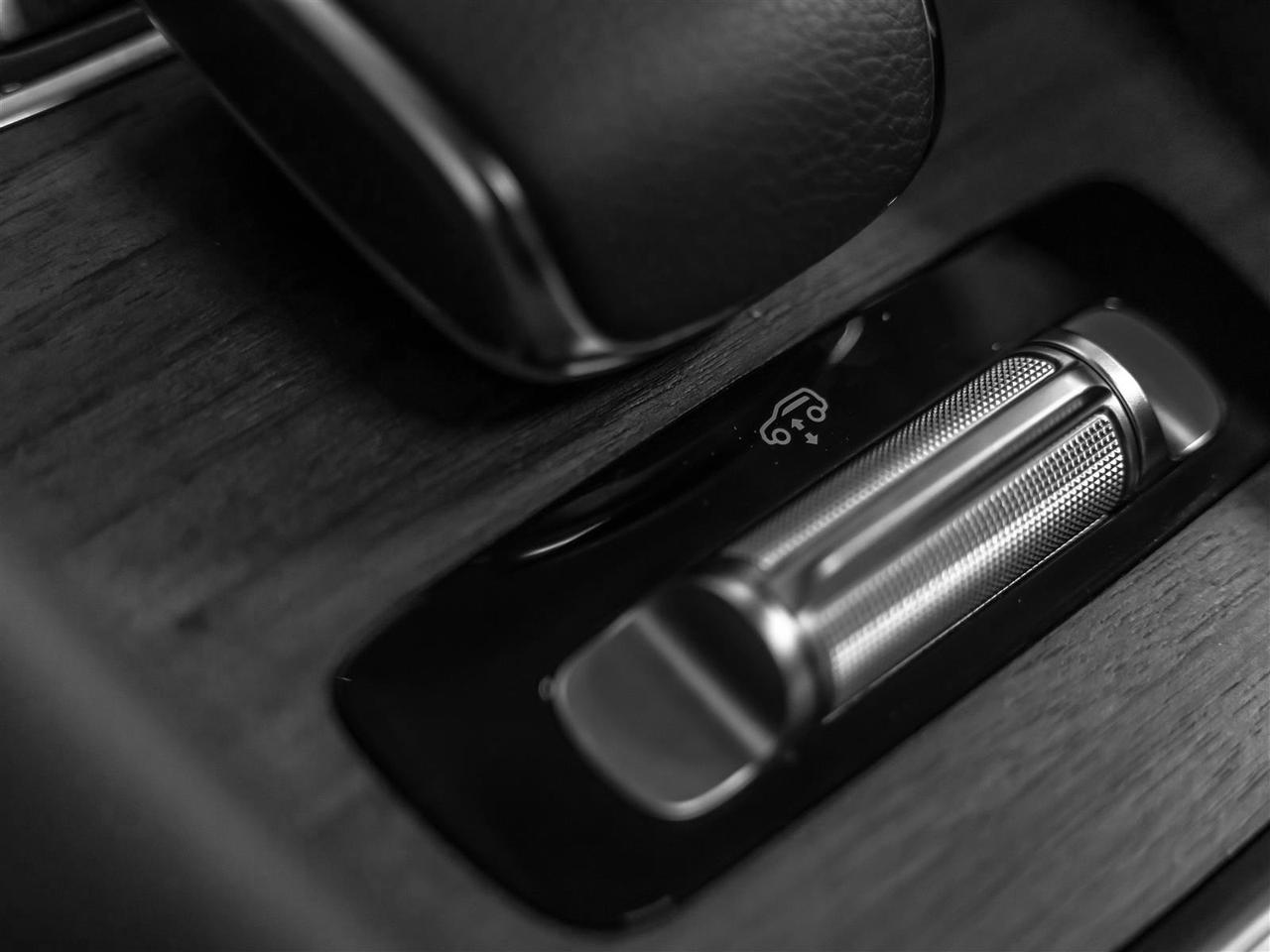 2020 Mercedes-Benz GLS GLS 450|AMG Night Pkg|Intelligent Drive|Tech Pkg|6-Passenger|Seat Comfort Pkg Photo