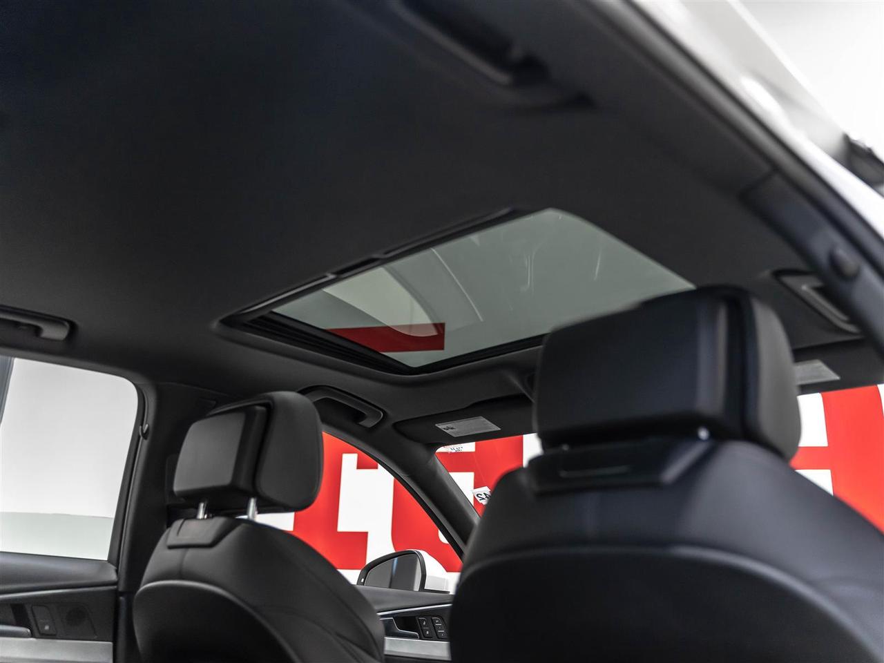 2018 Audi A4 Progressiv|S-Line|Navigation|Rear Cam|Low Km's Photo