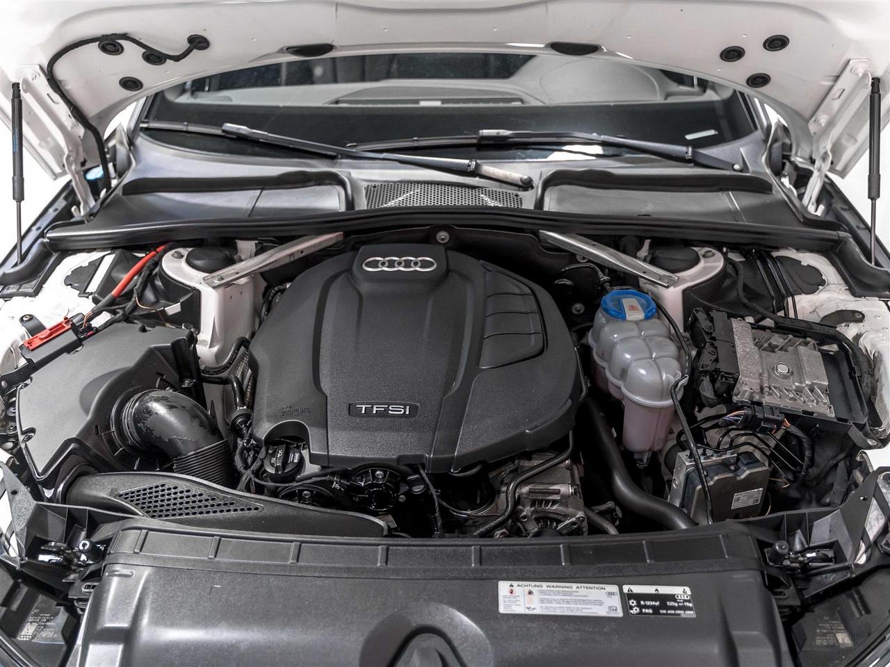 2018 Audi A4 Progressiv|S-Line|Navigation|Rear Cam|Low Km's Photo