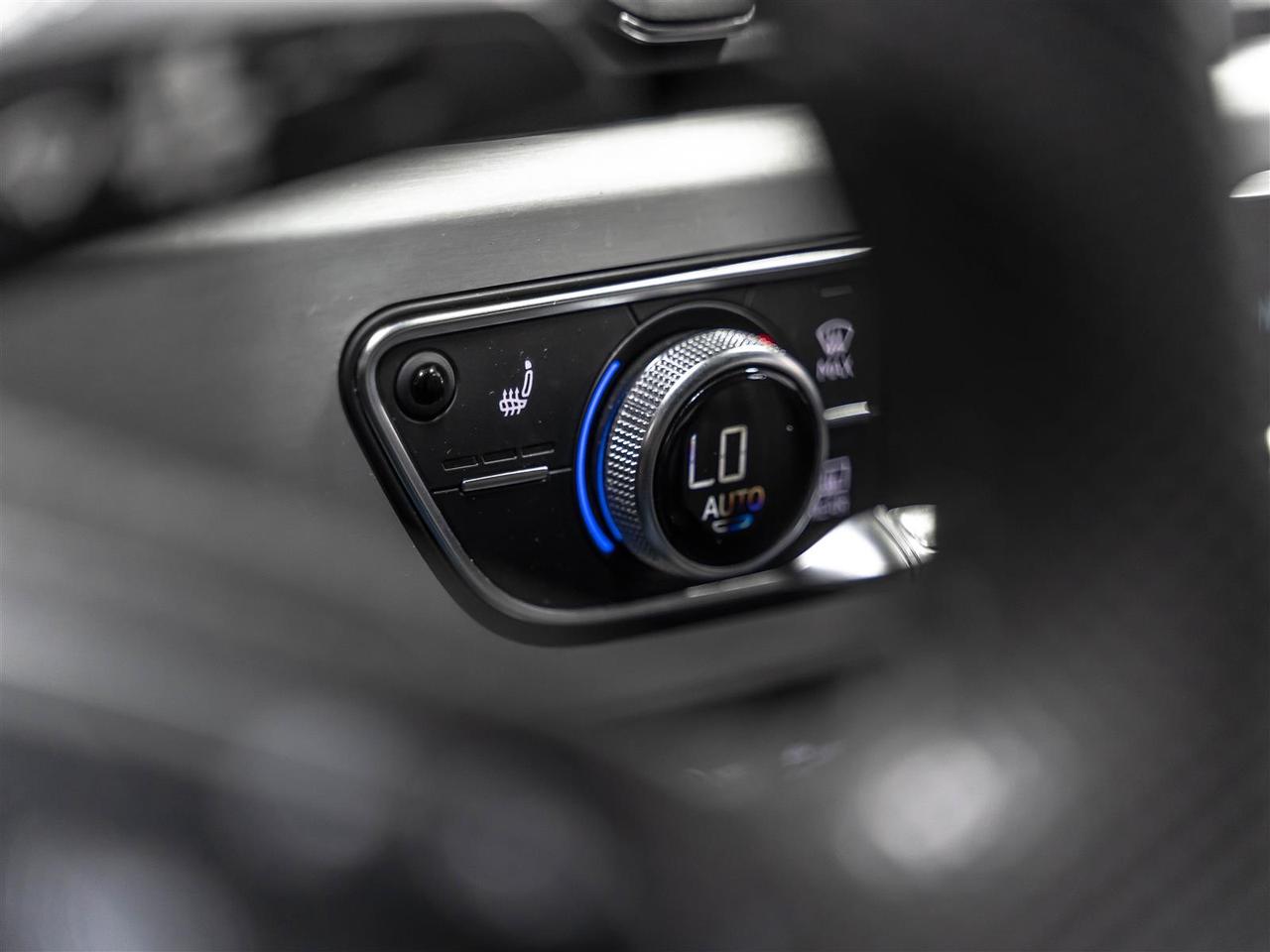 2018 Audi A4 Progressiv|S-Line|Navigation|Rear Cam|Low Km's Photo