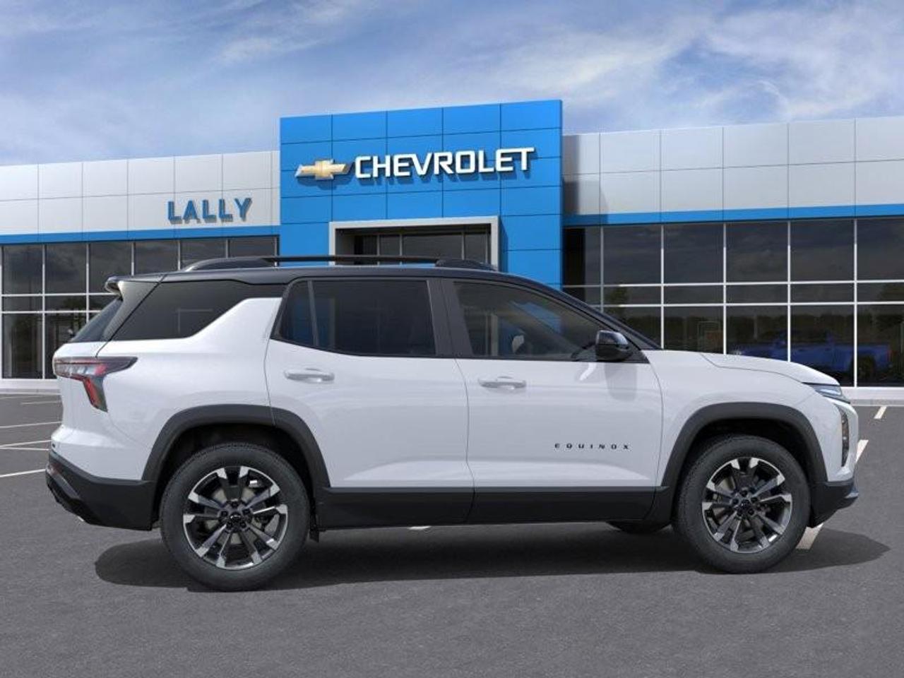 2027 Chevrolet Equinox RS Photo4