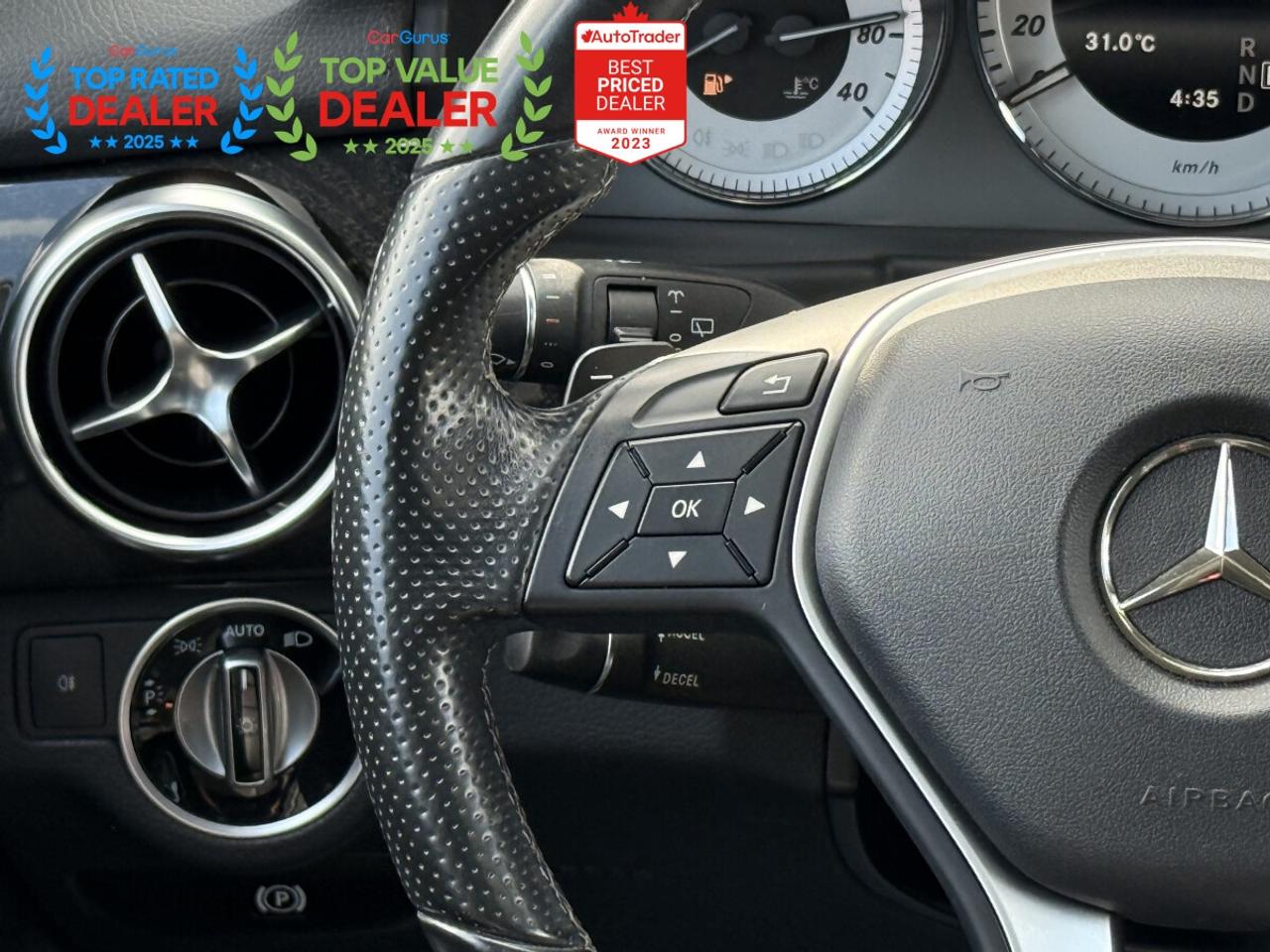 2015 Mercedes-Benz GLK-Class //AMG | PREMIUM | NAVI | ROOF Photo