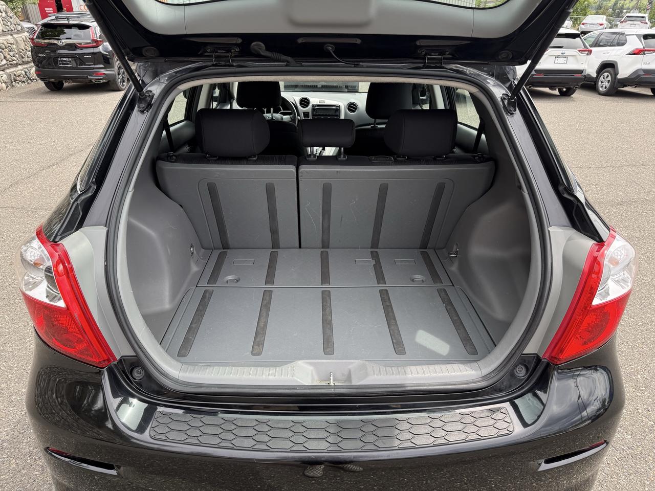 2013 Toyota Matrix CONVENIENCE PKG Photo