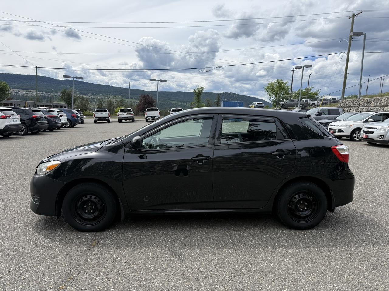 2013 Toyota Matrix CONVENIENCE PKG Photo