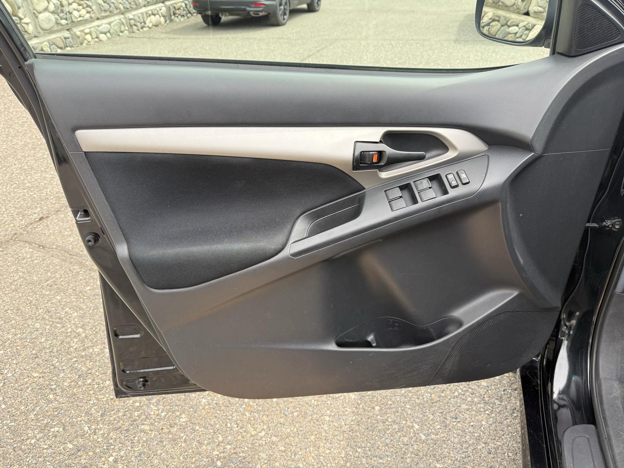 2013 Toyota Matrix CONVENIENCE PKG Photo