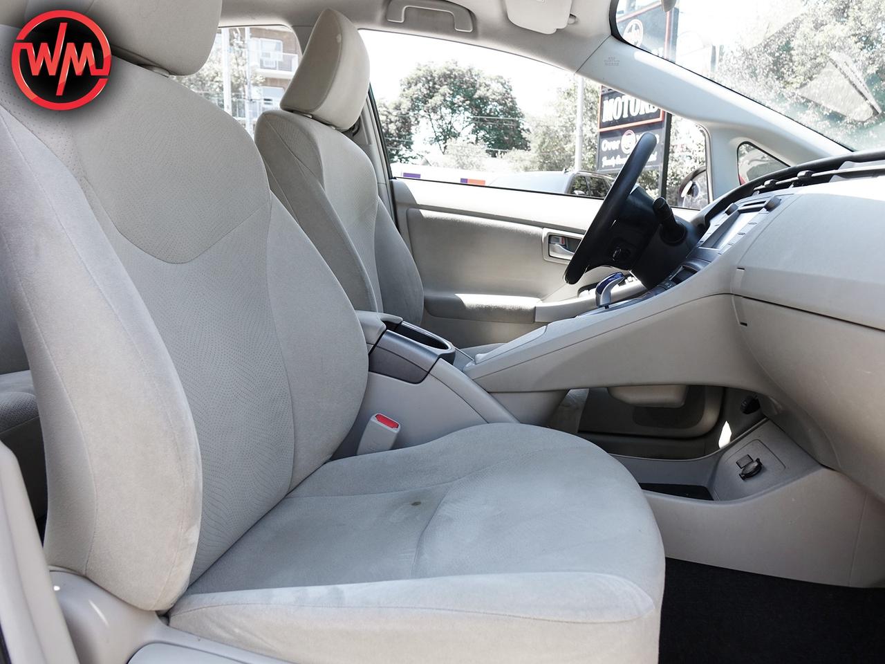 2014 Toyota Prius HYBRID*BLUETOOTH*PUSH START Photo