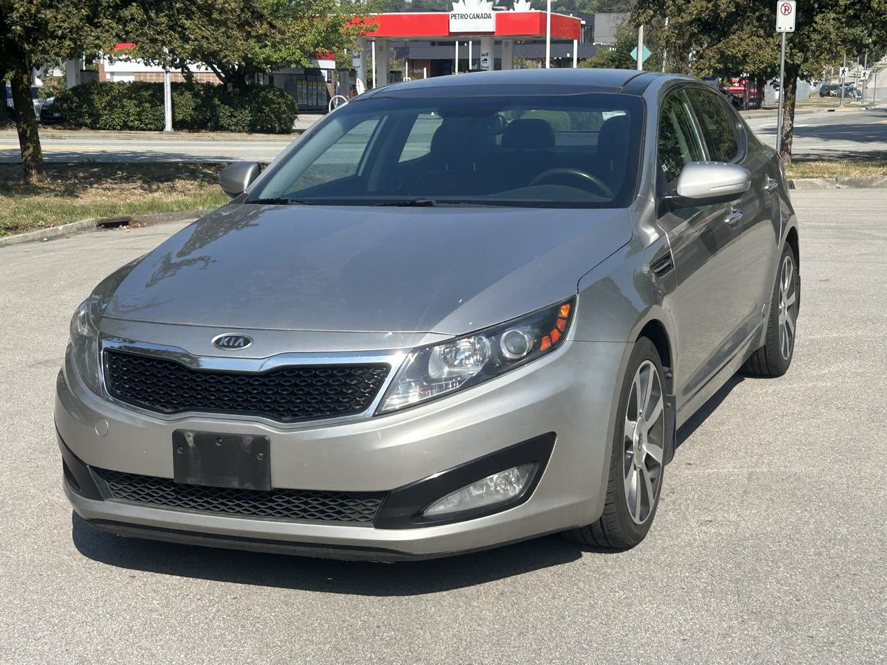 2012 Kia Optima EX LUXURY Photo