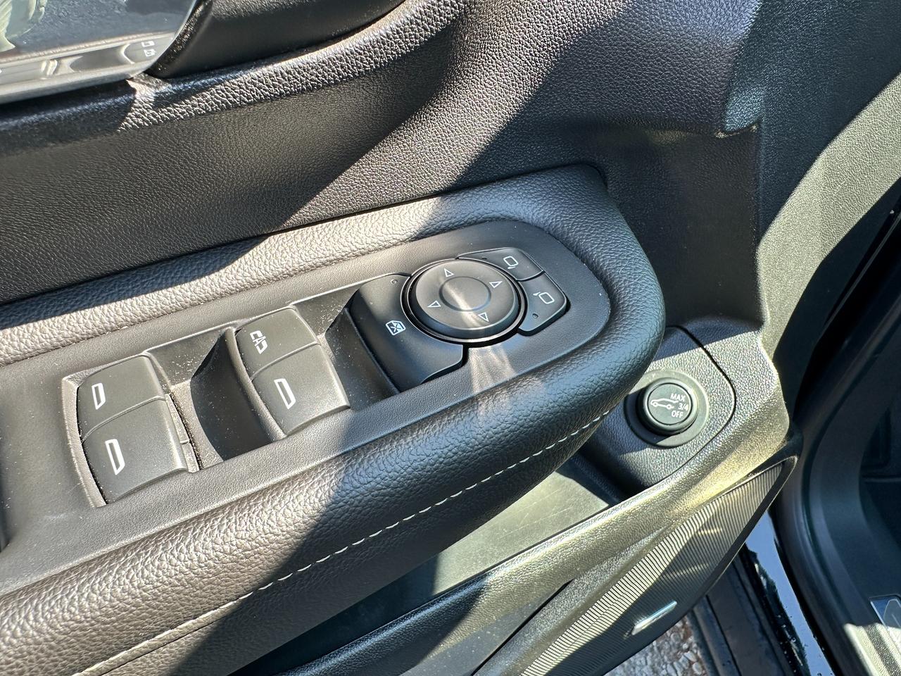 2020 GMC Terrain Denali AWD HTD/CLD Leather PanoRoof NAV BOSE XM AC Photo