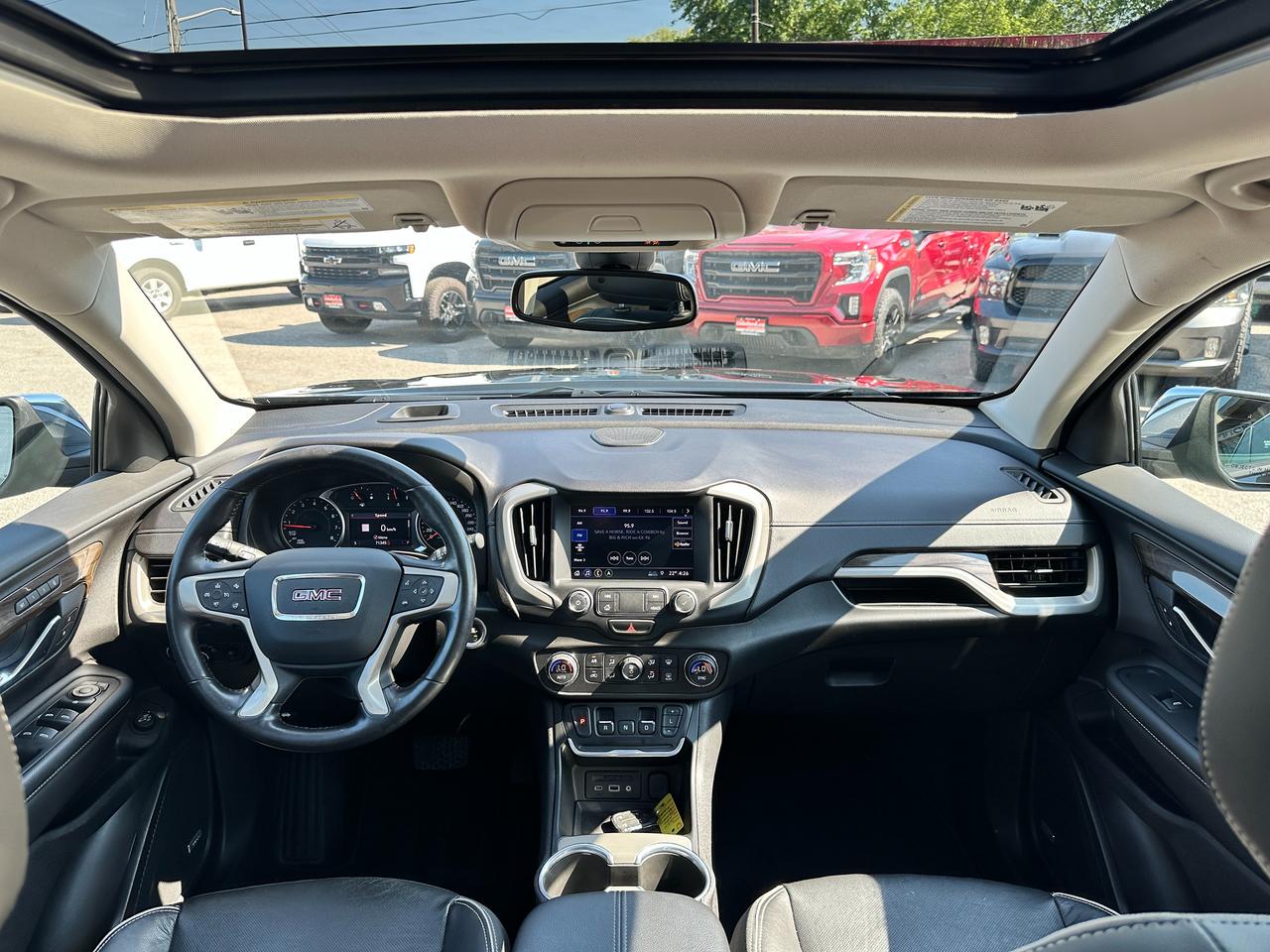 2020 GMC Terrain Denali AWD HTD/CLD Leather PanoRoof NAV BOSE XM AC Photo