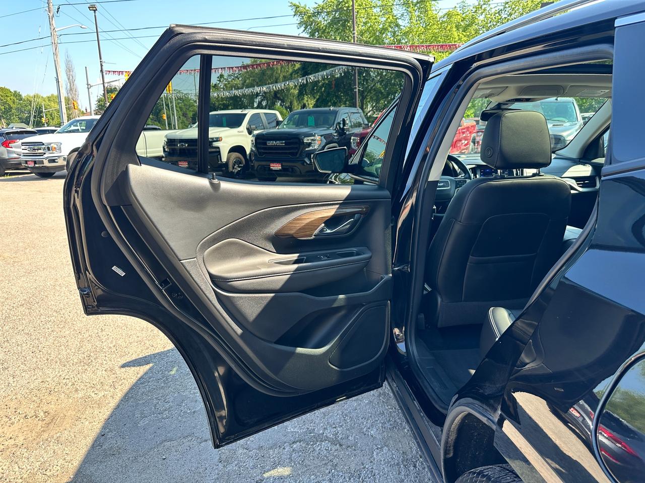 2020 GMC Terrain Denali AWD HTD/CLD Leather PanoRoof NAV BOSE XM AC Photo