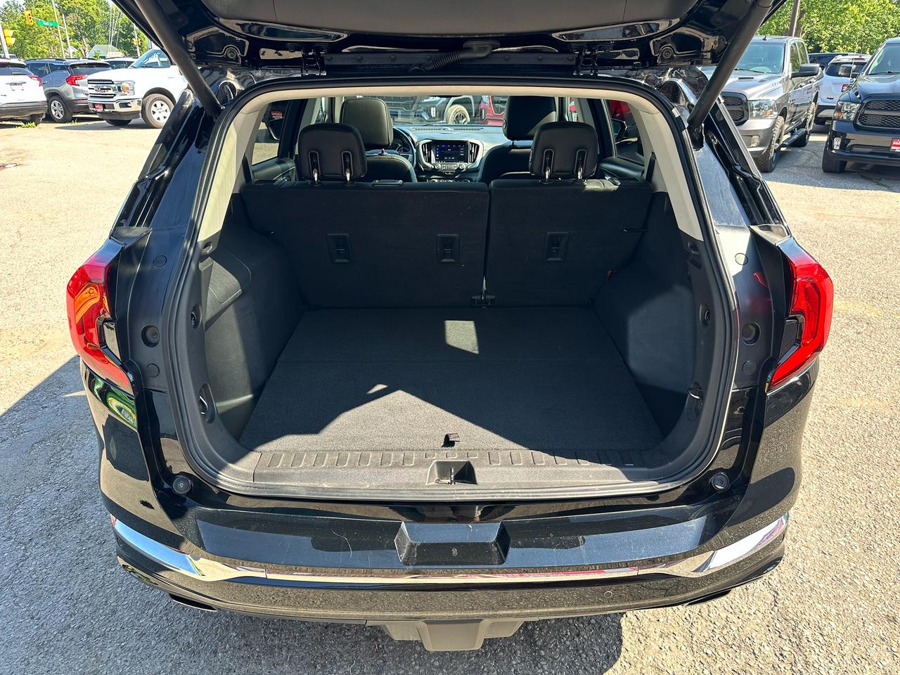 2020 GMC Terrain Denali AWD HTD/CLD Leather PanoRoof NAV BOSE XM AC Photo