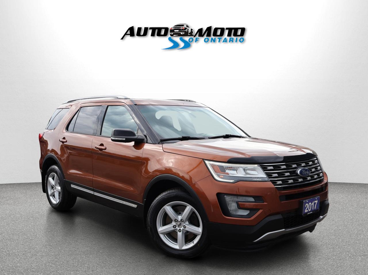 2017 Ford Explorer XLT 4WD CERTIFIED *ACCIDENT FREE*38 SERVICE* CAMERA NAV BLUETOOTH LEATHER HEATED SEATS SUNROOF CRUISE ALLOYS Photo0