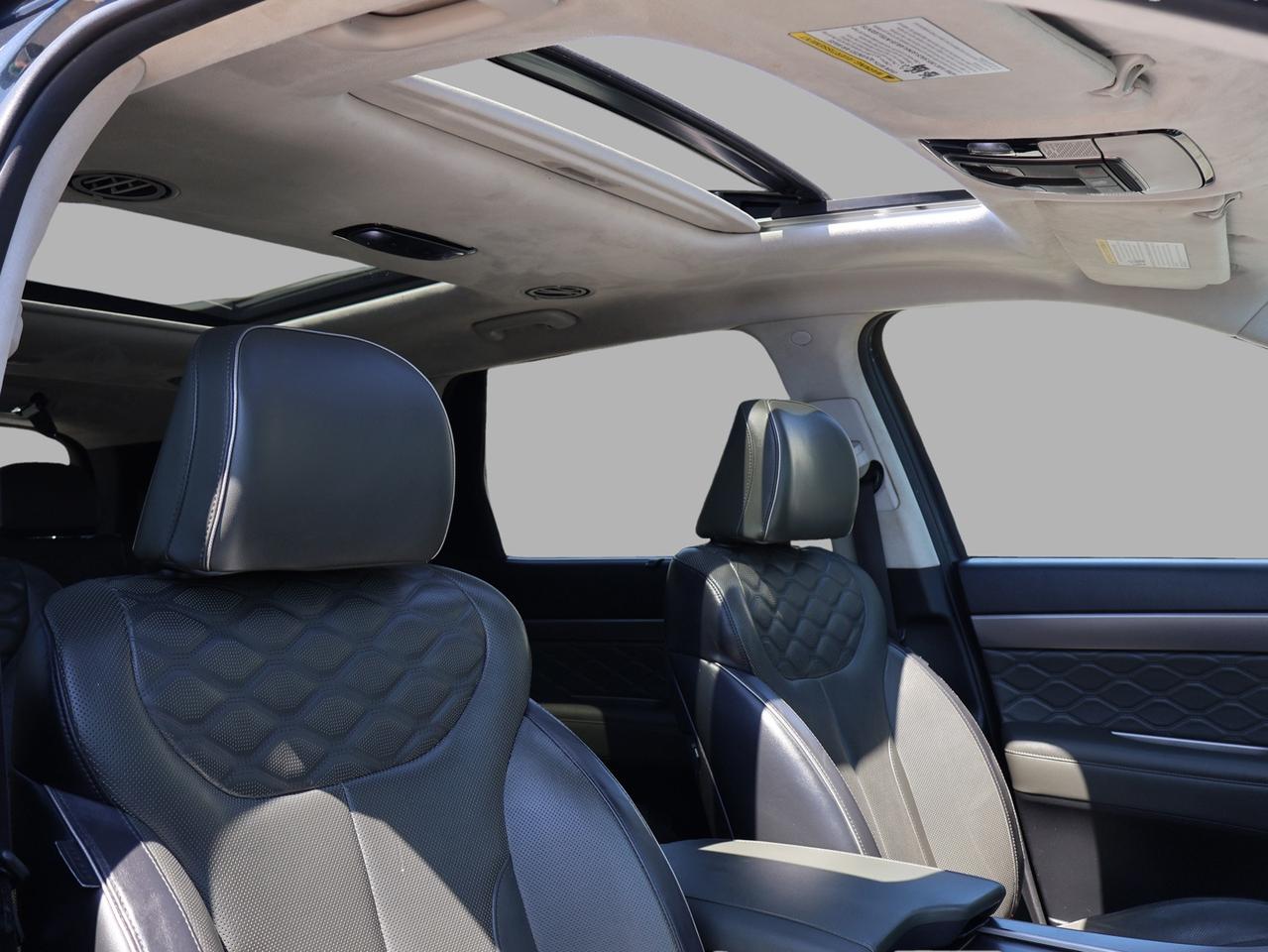 2020 Hyundai PALISADE V6 LIMITED AWD CERTIFIED *1 OWNER*7 SEATS* CAMERA NAV BLUETOOTH LEATHER HEATED SEATS PANO ROOF CRUISE ALLOYS Photo