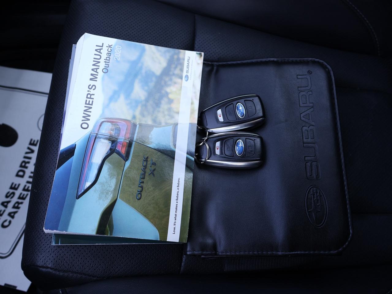 2020 Subaru Outback LIMITED AWD CERTIFIED *ACCIDENT FREE* CAMERA NAV BLUETOOTH LEATHER HEATED SEATS SUNROOF CRUISE ALLOYS Photo