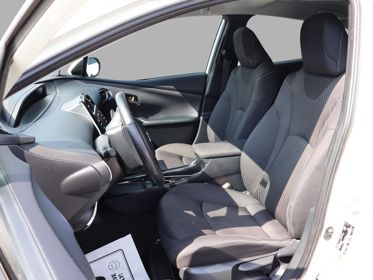 2020 Toyota Prius Prime PREMIUM CERTIFIED *ACCIDENT FREE*SERVICE HISTORY*2nd WINTER* CAMERA BLUETOOTH HEATED SEATS CRUISE ALLOYS Photo