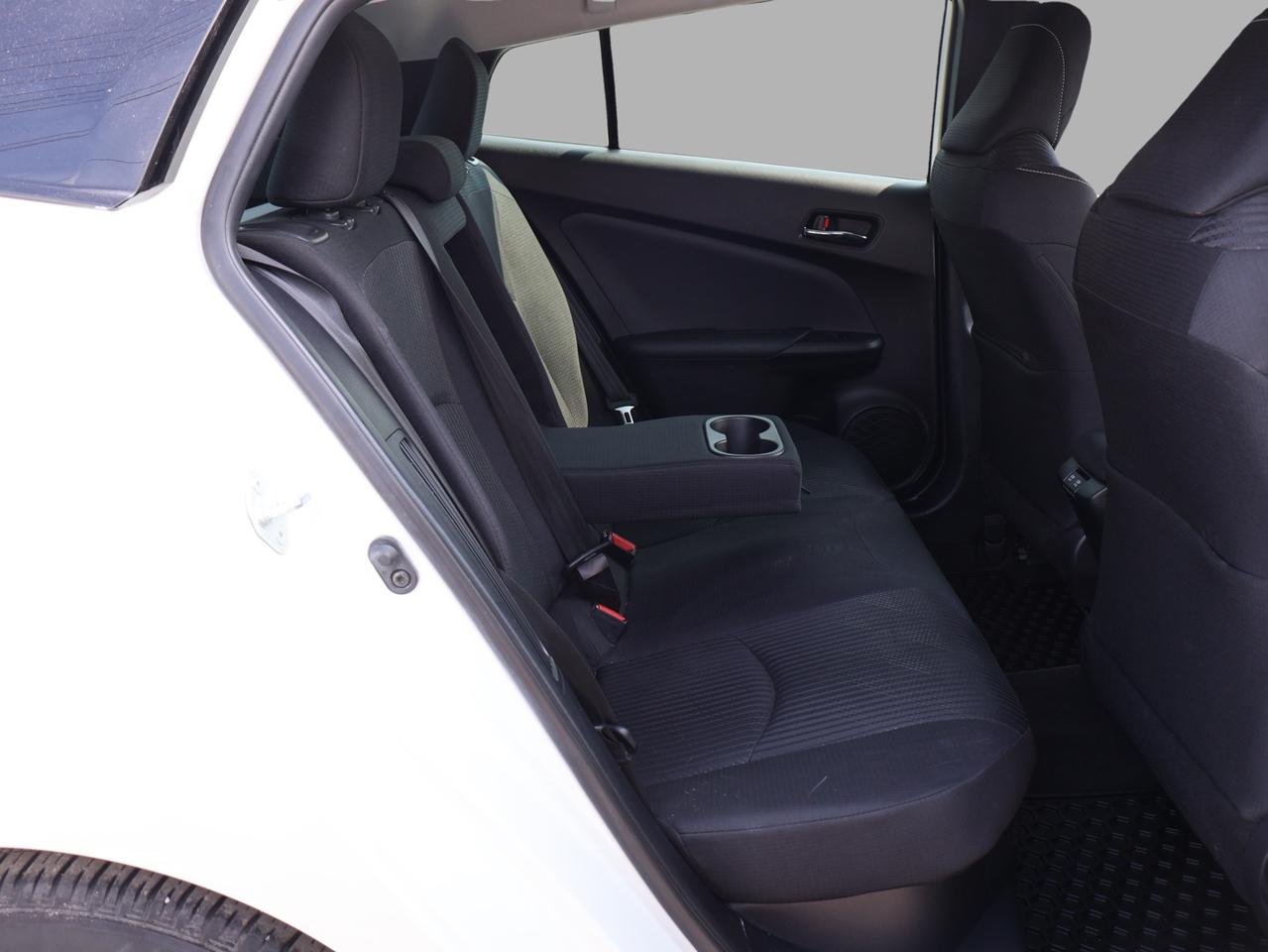 2020 Toyota Prius Prime PREMIUM CERTIFIED *ACCIDENT FREE*SERVICE HISTORY*2nd WINTER* CAMERA BLUETOOTH HEATED SEATS CRUISE ALLOYS Photo