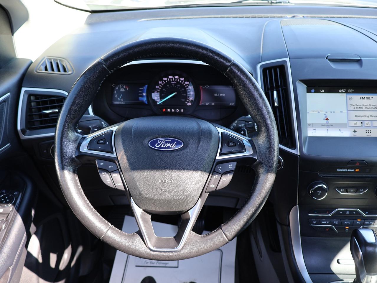 2018 Ford Edge SEL AWD CERTIFIED * LOW KMS* CAMERA BLUETOOTH HEATED SEATS PANO ROOF CRUISE ALLOYS Photo