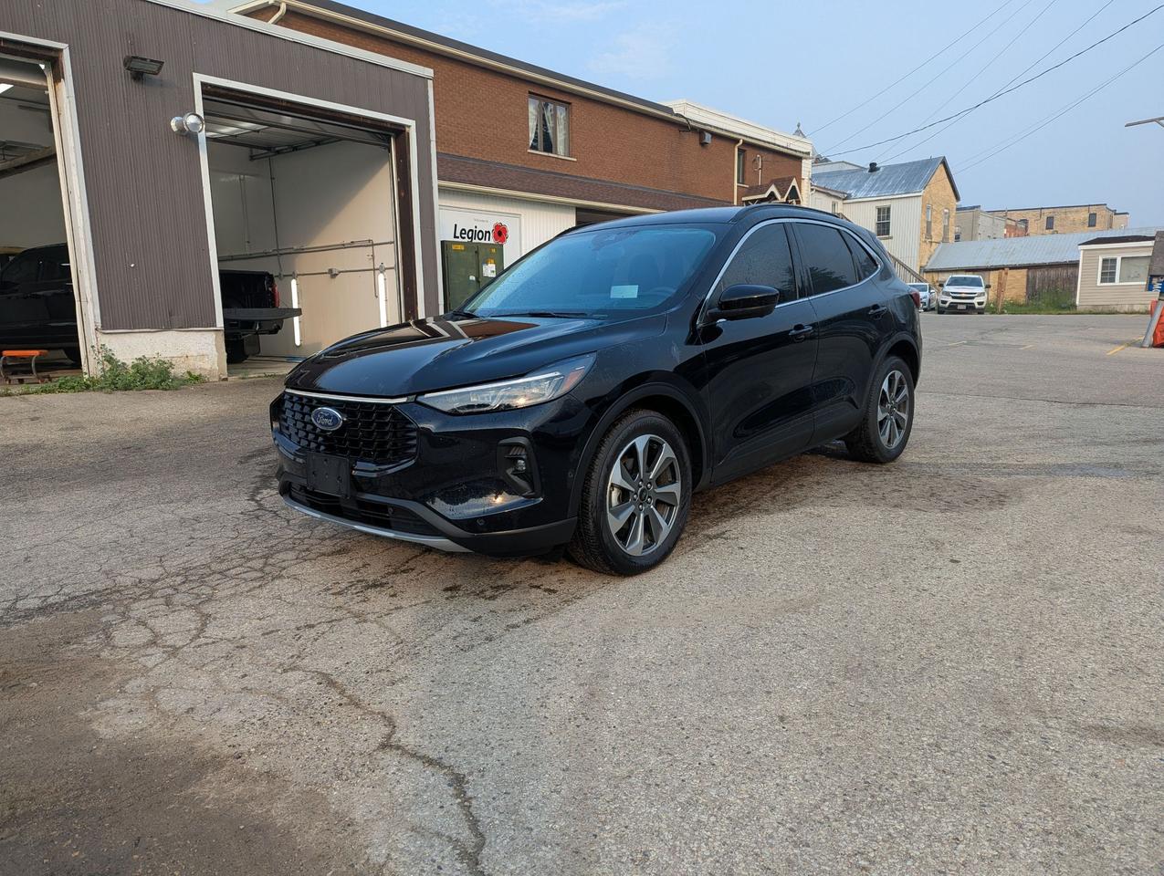 <p>This one owner, accident free trade includes:</p><ul><li>Power Heated Front Seats</li><li>Heated Steering Wheel</li><li>Remote Start</li><li>Reverse Camera w/ 360 View</li><li>Keyless Entry w/ Push Button Start</li><li>Adaptive Cruise Control</li><li>Dual Zone Air Conditioning</li><li>Lane Keeping System</li><li>Rain Sensing Wipers</li><li>Wireless Charging Pad</li></ul>