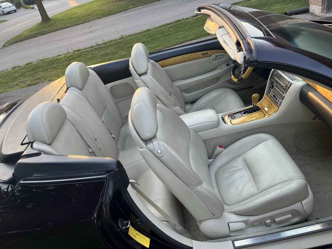 2005 Lexus SC 430 RARE COLOUR COMBO. - FULLY EQUIPPED!! Photo