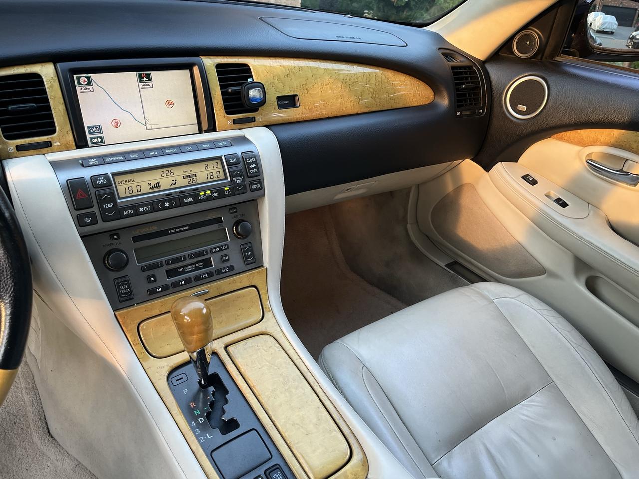 2005 Lexus SC 430 RARE COLOUR COMBO. - FULLY EQUIPPED!! Photo
