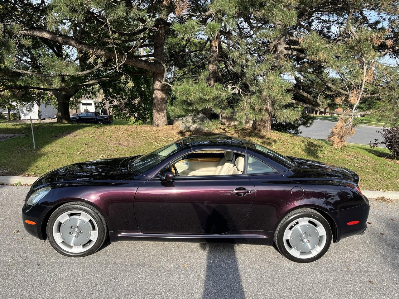 2005 Lexus SC 430 RARE COLOUR COMBO. - FULLY EQUIPPED!! Photo