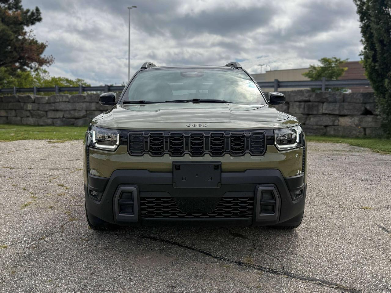 2026 Jeep Cherokee Overland 4x4 Photo