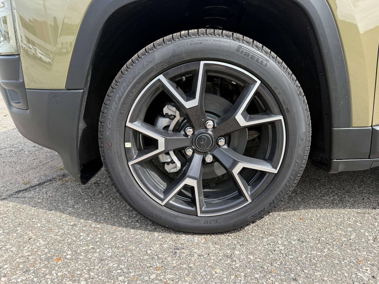2026 Jeep Cherokee Overland 4x4 Photo