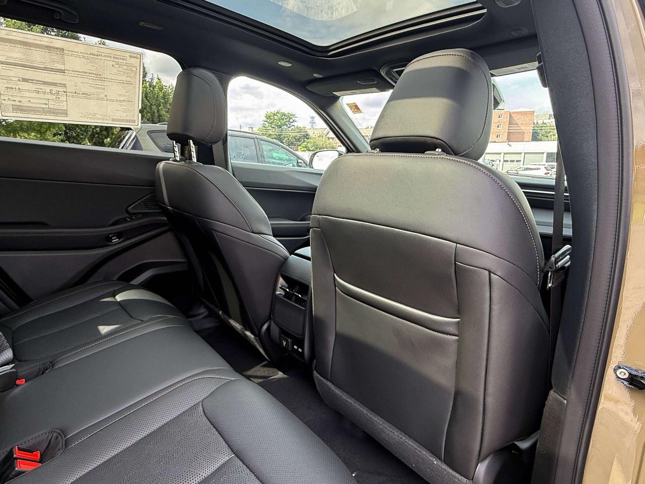 2026 Jeep Cherokee Overland 4x4 Photo